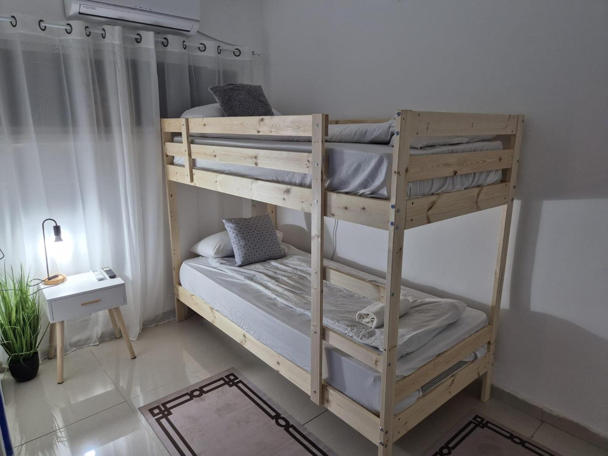 Apartamento Duke Of The Dead Sea By Crown Neve Zohar Exterior foto